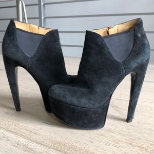 Steve Madden booties